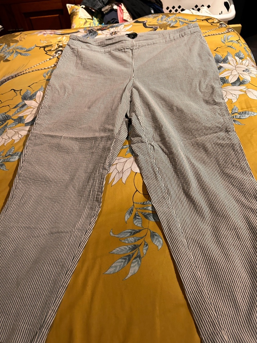 Jones Wear Black and White Pinstripe Capris